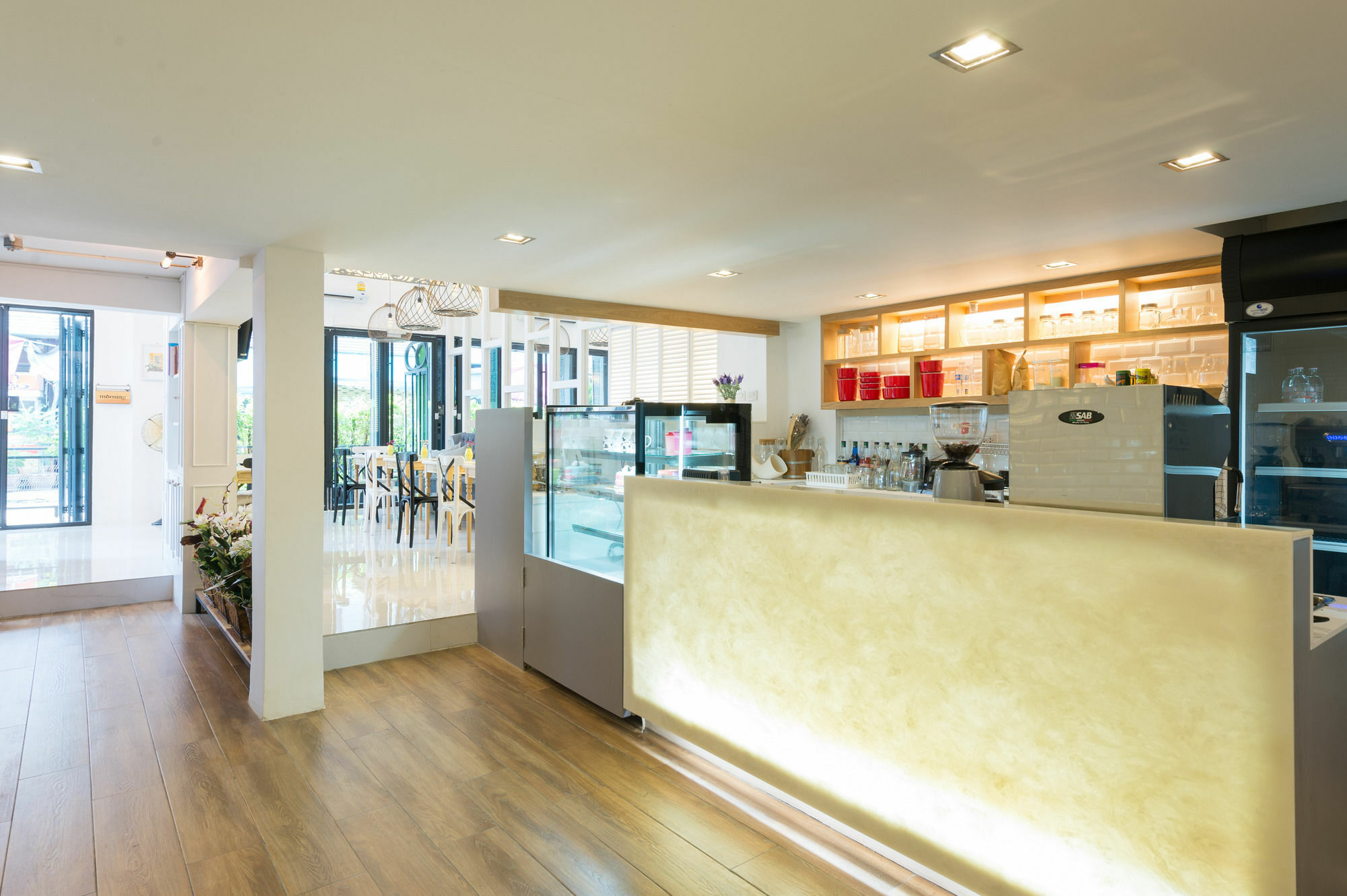 White Ivory Bed And Breakfast Bangkok Exterior foto